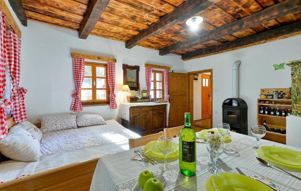 Rural Holiday Home "Rim" Ruralna Kuca Za Odmor Veliki Lovrecan Екстер'єр фото