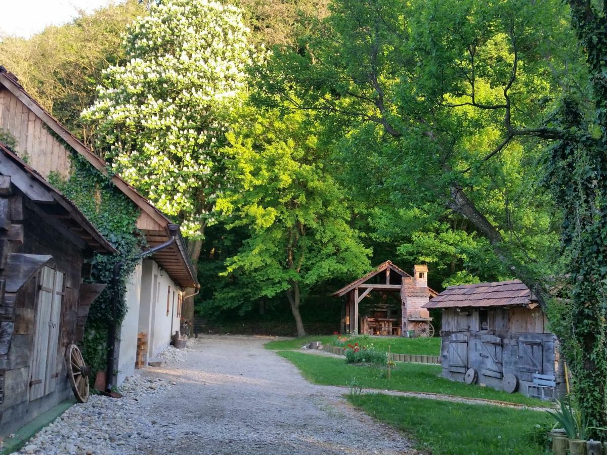 Rural Holiday Home "Rim" Ruralna Kuca Za Odmor Veliki Lovrecan Екстер'єр фото